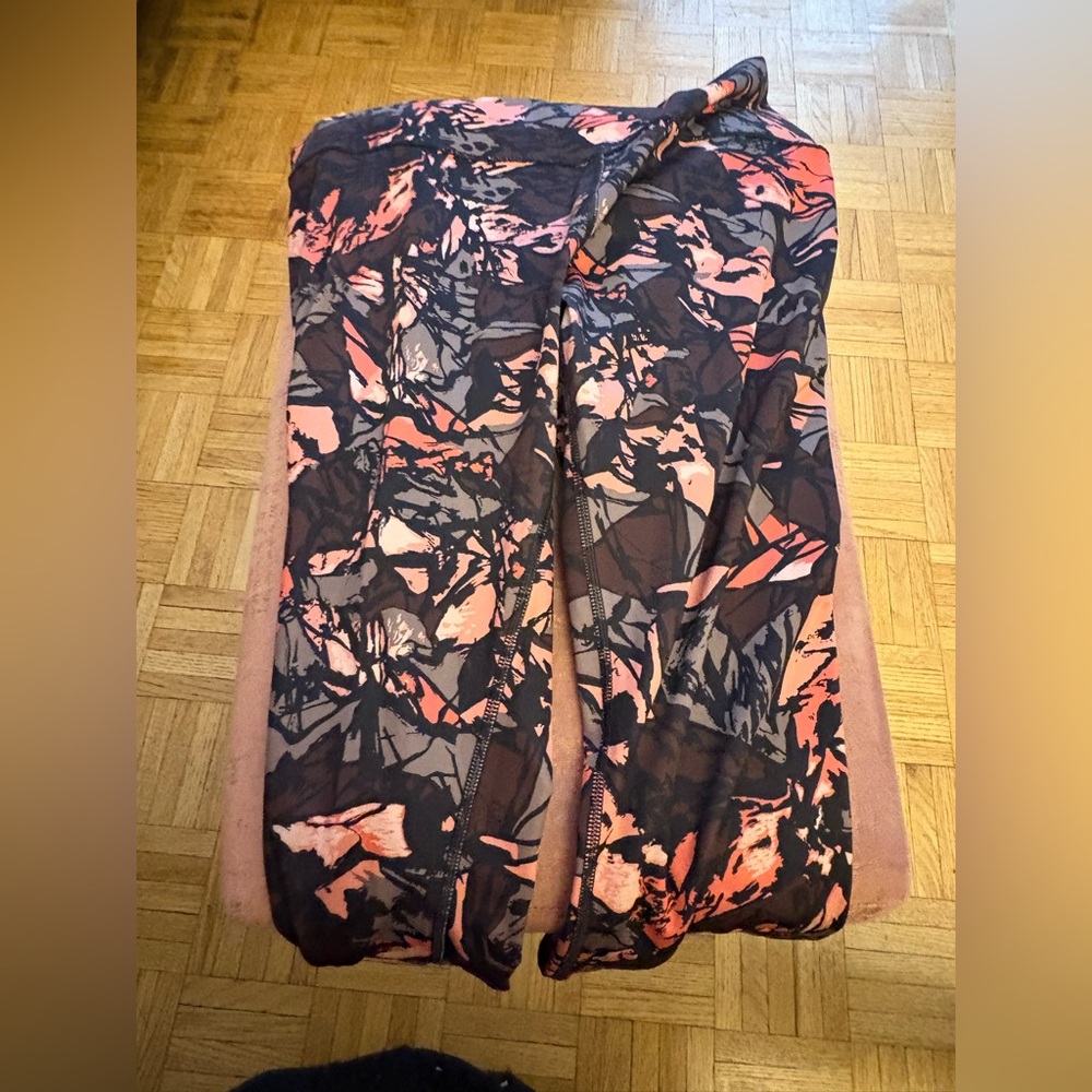 Women's Abstract Print Pants
